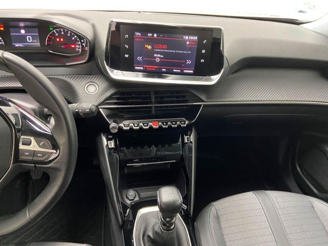 Peugeot 2008 Allure Pack Puretech 130 S&S EAT8   - Foto 17
