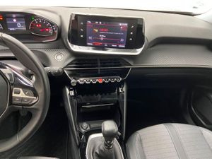 Peugeot 2008 Allure Pack Puretech 130 S&S EAT8   - Foto 17