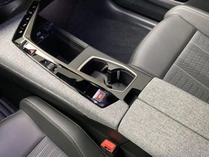 Peugeot 3008 Hybrid 1.2 107KW GT eDCS6   - Foto 16