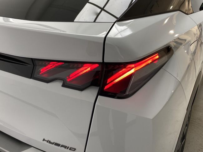 Peugeot 3008 Hybrid 1.2 107KW GT eDCS6   - Foto 19