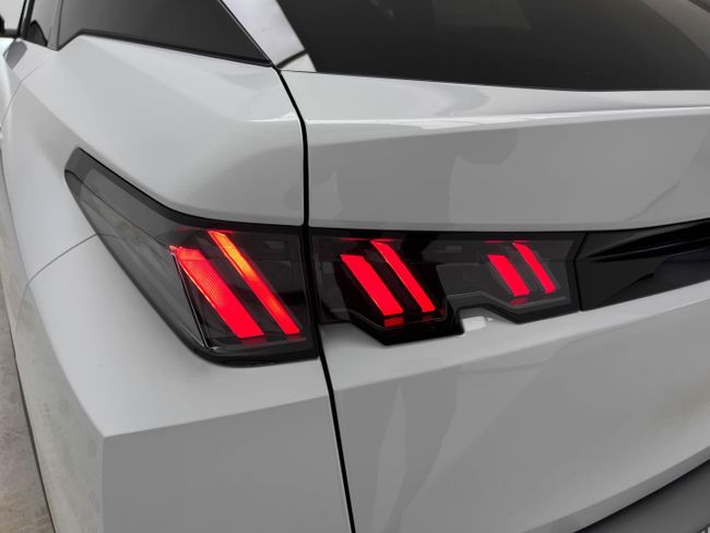 Peugeot 3008 Hybrid 1.2 107KW Allure Exclusive eDCS6   - Foto 15