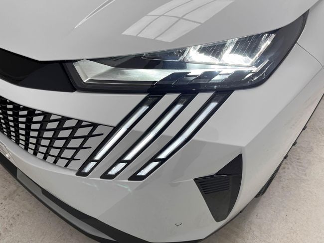 Peugeot 3008 Hybrid 1.2 107KW Allure Exclusive eDCS6   - Foto 21
