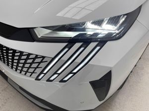 Peugeot 3008 Hybrid 1.2 107KW Allure Exclusive eDCS6   - Foto 21