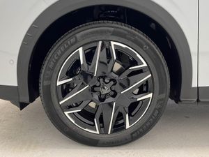 Peugeot 3008 Hybrid 1.2 107KW Allure Exclusive eDCS6   - Foto 23
