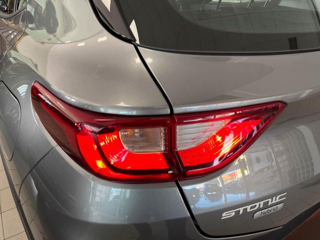 Kia Stonic 1.0 T-GDi 74kW (100CV) MHEV MT Business   - Foto 17