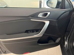 Kia Ceed 1.0 T-GDi 74kW (100CV) Drive   - Foto 10