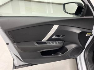 Citroën C4 Hybrid 145 ë-DCS6 Business Edition   - Foto 23