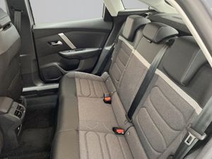Citroën C4 Hybrid 136 e-DCS6 Plus   - Foto 13