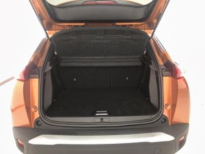 Peugeot 2008 Allure Puretech 130 S&S 6 Vel. MAN   - Foto 9
