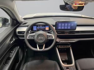 Jeep Avenger 1.2 eHybrid 74kW (100CV) Altitude   - Foto 17