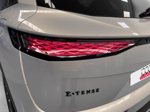 DS DS 7 DS 7 E-TENSE 225 PERFORMANCE LINE +   - Foto 13