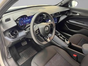 Alfa Romeo Junior Ibrida 100kW (136CV)   - Foto 10