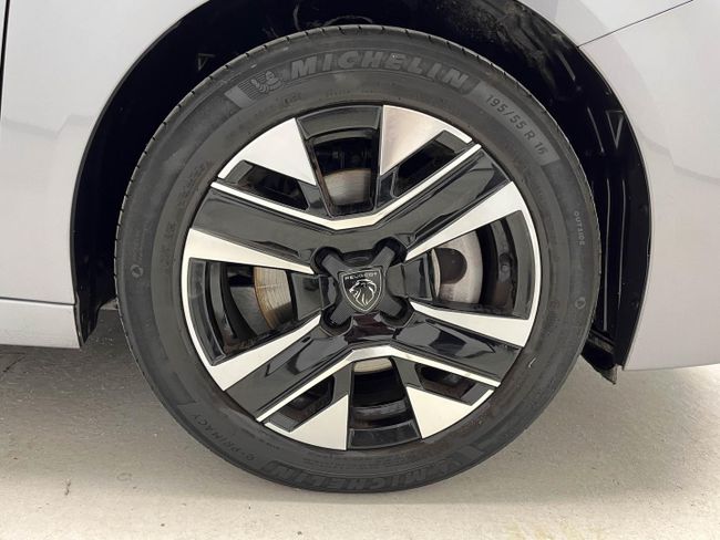 Peugeot 208 Allure Gasolina 100 S&S 6 Vel. MAN   - Foto 11