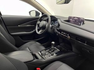 Mazda CX-30 2.5L e-SKYACTIV G MHEV 103kW (140CV) 6MT FWD Exclusive-line   - Foto 24