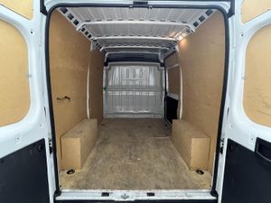 Peugeot Boxer 3.0 L2 H2 BHDI 88kW (120CV)   - Foto 18