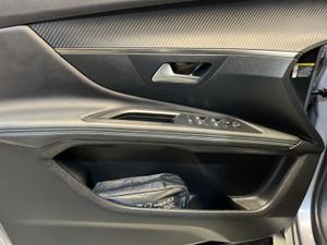 Peugeot 3008 180 e-EAT8 Allure Pack   - Foto 23