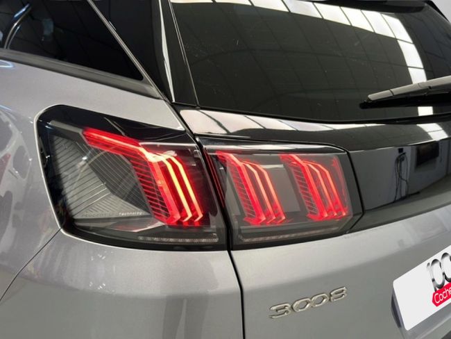 Peugeot 3008 180 e-EAT8 Allure Pack   - Foto 21