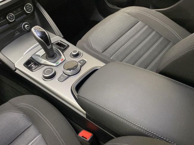 Alfa Romeo Stelvio 2.2 Diesel 118kW (160CV) SPRINT RWD   - Foto 26