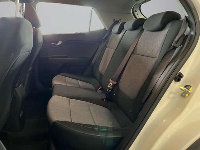Kia Stonic 1.0 T-GDi 85kW (115CV) MHEV Concept   - Foto 15