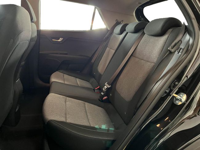 Kia Stonic 1.0 T-GDi 85kW (115CV) MHEV Concept   - Foto 9