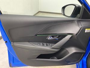 Peugeot 208 GT Eléctrico 100 kW (136CV)   - Foto 24