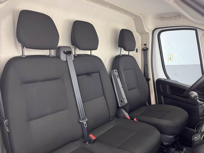 Fiat Ducato Furgón Maxi 35 L4 H2 2.3 1FA (103 kW)   - Foto 15