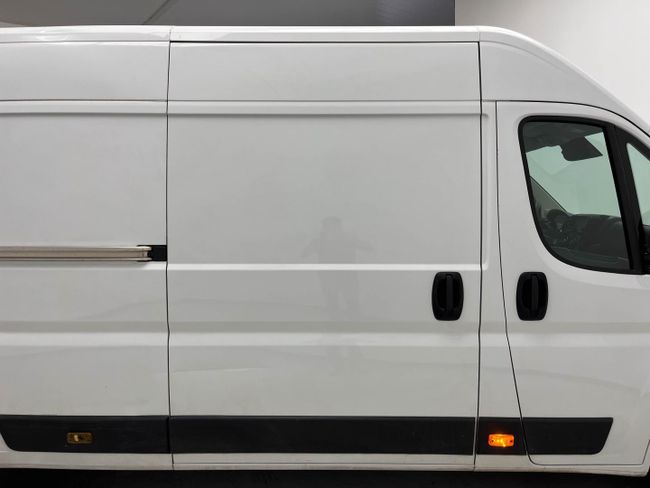 Fiat Ducato Furgón Maxi 35 L4 H2 2.3 1FA (103 kW)   - Foto 21