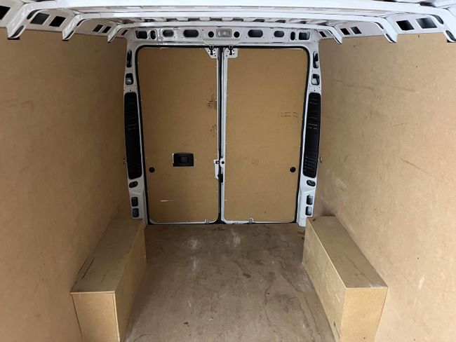 Fiat Ducato Furgón Maxi 35 L4 H2 2.3 1FA (103 kW)   - Foto 18