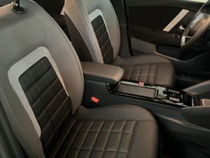 Citroën C4 Hybrid 145 ë-DCS6 Business Edition   - Foto 23
