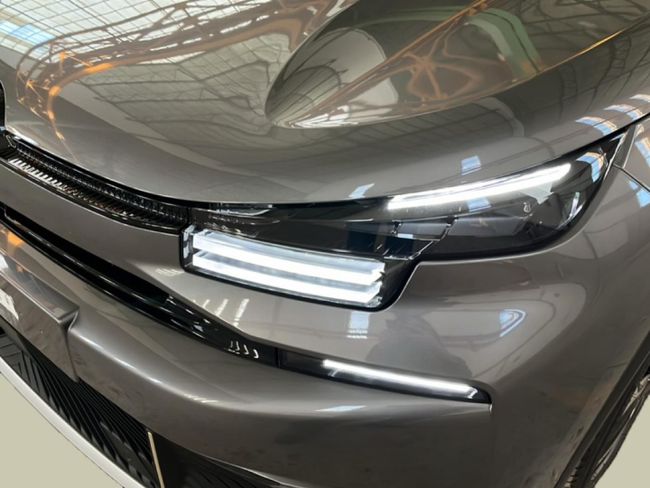 Citroën C4 Hybrid 145 ë-DCS6 Business Edition   - Foto 18