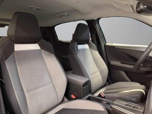 Opel Frontera 1.2T XHT Hybrid eDCT6 107kW GS   - Foto 22