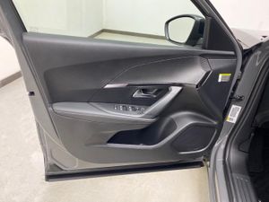 Peugeot 2008 Allure Puretech 130 S&S EAT8   - Foto 23