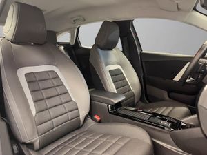 Citroën C4 Hybrid 145 ë-DCS6 Plus   - Foto 21