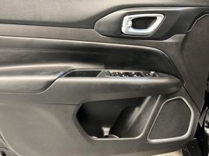 Jeep Compass 4Xe 1.3 PHEV 177kW Trailhawk AT AWD   - Foto 17