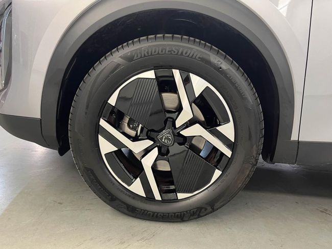 Peugeot 2008 N2008 Allure Hybrid 145 eDCS6   - Foto 16