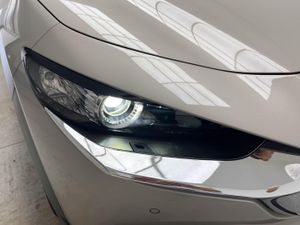 Mazda CX-30 2.0L e-SKYACTIV X MHEV 137kW (186CV) 6MT AWD Homura   - Foto 9