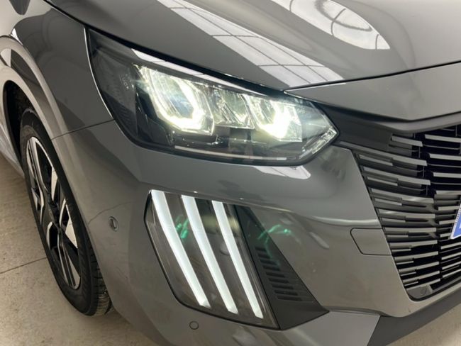 Peugeot 208 Allure HYBRID 110 eDCS6   - Foto 18
