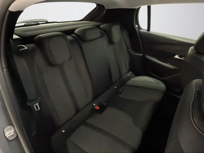 Peugeot 208 Allure HYBRID 110 eDCS6   - Foto 22