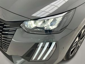 Peugeot 208 Allure HYBRID 110 eDCS6   - Foto 19