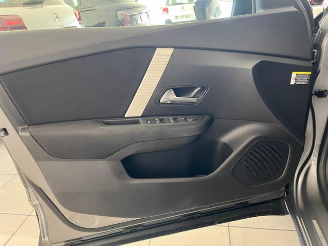 Citroën C4 Hybrid 145 ë-DCS6 Plus   - Foto 16