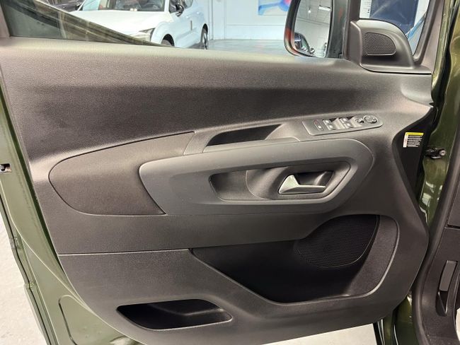 Citroën Berlingo Talla M BlueHDi 130 S&S MAX Auto   - Foto 23