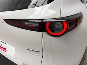 Mazda CX-30 2.5L e-SKYACTIV G MHEV 103kW (140CV) 6MT FWD Centre-line   - Foto 15