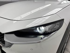 Mazda CX-30 2.5L e-SKYACTIV G MHEV 103kW (140CV) 6MT FWD Centre-line   - Foto 9