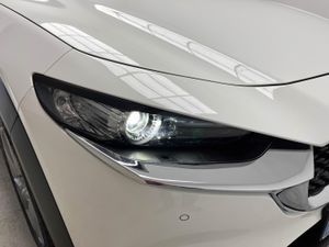 Mazda CX-30 2.5L e-SKYACTIV G MHEV 103kW (140CV) 6MT FWD Centre-line   - Foto 8
