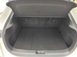 Mazda CX-30 2.5L e-SKYACTIV G MHEV 103kW (140CV) 6MT FWD Centre-line   - Foto 16