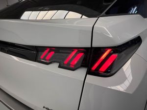 Peugeot 3008 Hybrid 1.2 107KW Allure eDCS6   - Foto 9