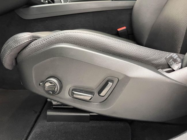 Volvo XC60 2.0 T6 AWD Recharge Ultra Dark Auto   - Foto 13