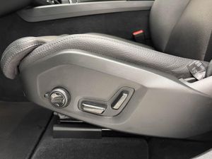 Volvo XC60 2.0 T6 AWD Recharge Ultra Dark Auto   - Foto 13