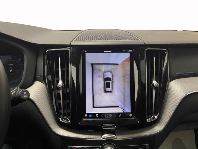 Volvo XC60 2.0 T6 AWD Recharge Ultra Dark Auto   - Foto 17