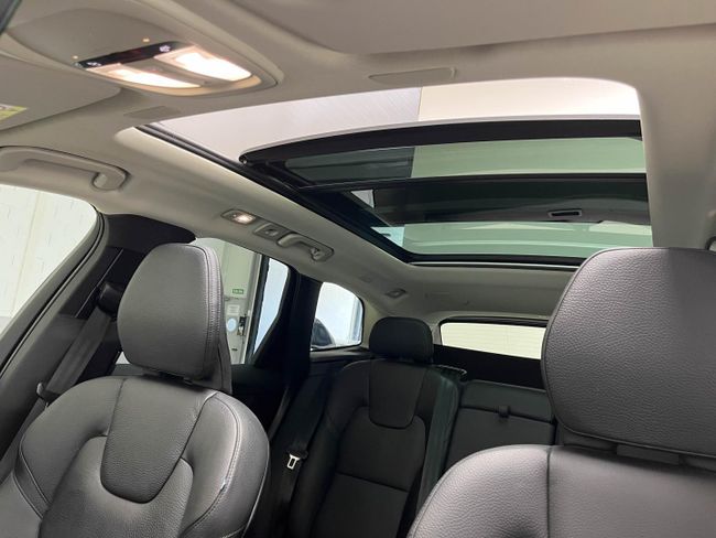 Volvo XC60 2.0 T6 AWD Recharge Ultra Dark Auto   - Foto 26